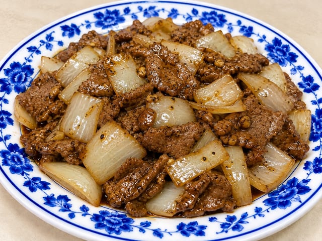 黑椒牛肉 101.Beef with Black Pepper.