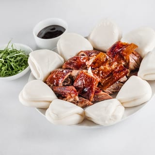 京鸭 35.Peking Duck (Whole) w/ Buns